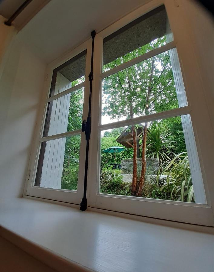 Chambre D'Hotes De La Roche Tremblante 우엘고아 외부 사진