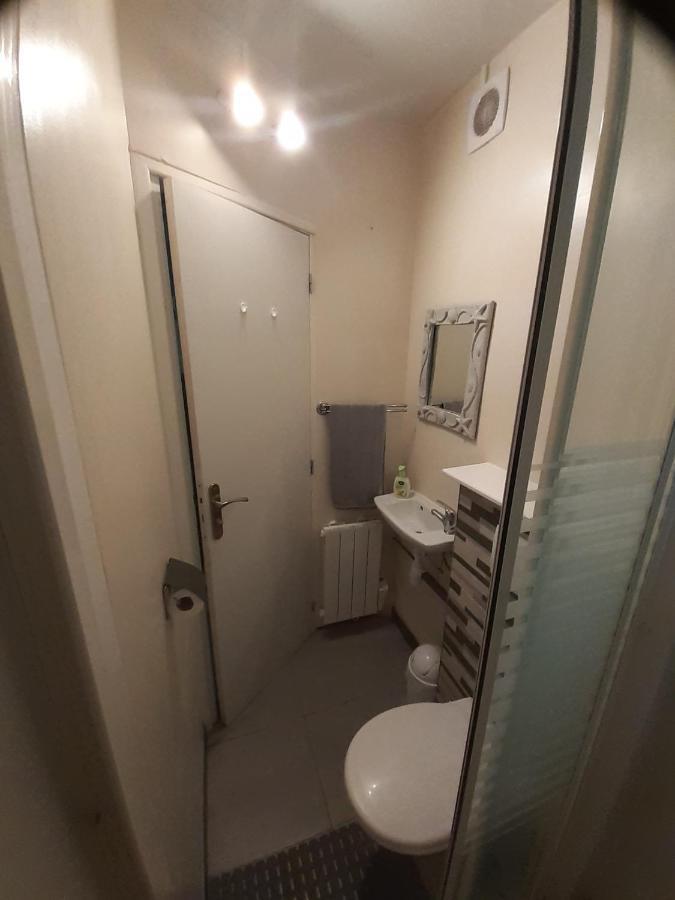Chambre D'Hotes De La Roche Tremblante 우엘고아 외부 사진